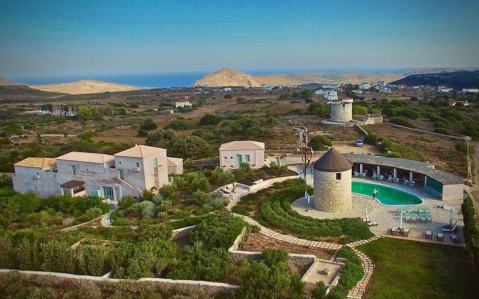 The Windmill Resort Mitata Bagian luar foto