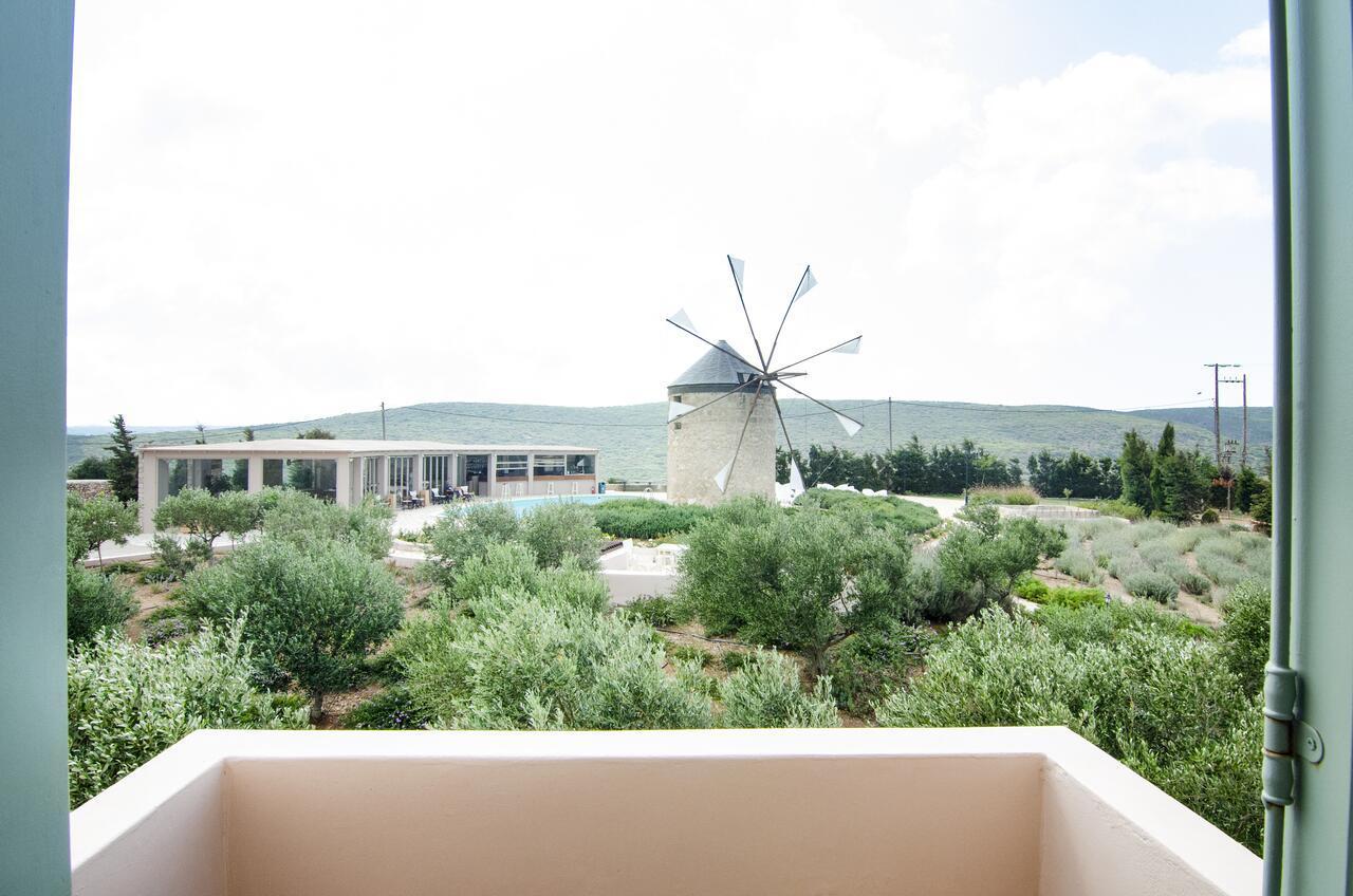 The Windmill Resort Mitata Bagian luar foto