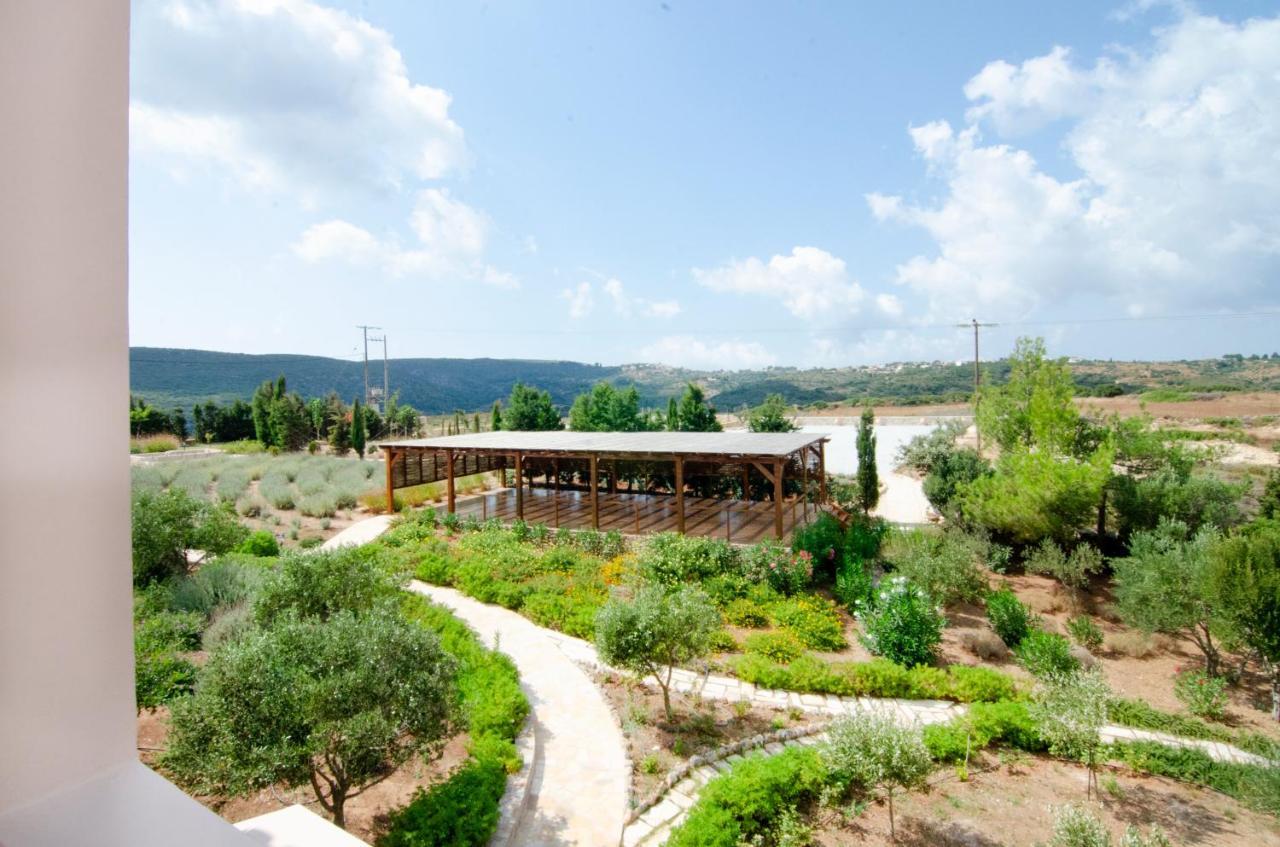The Windmill Resort Mitata Bagian luar foto