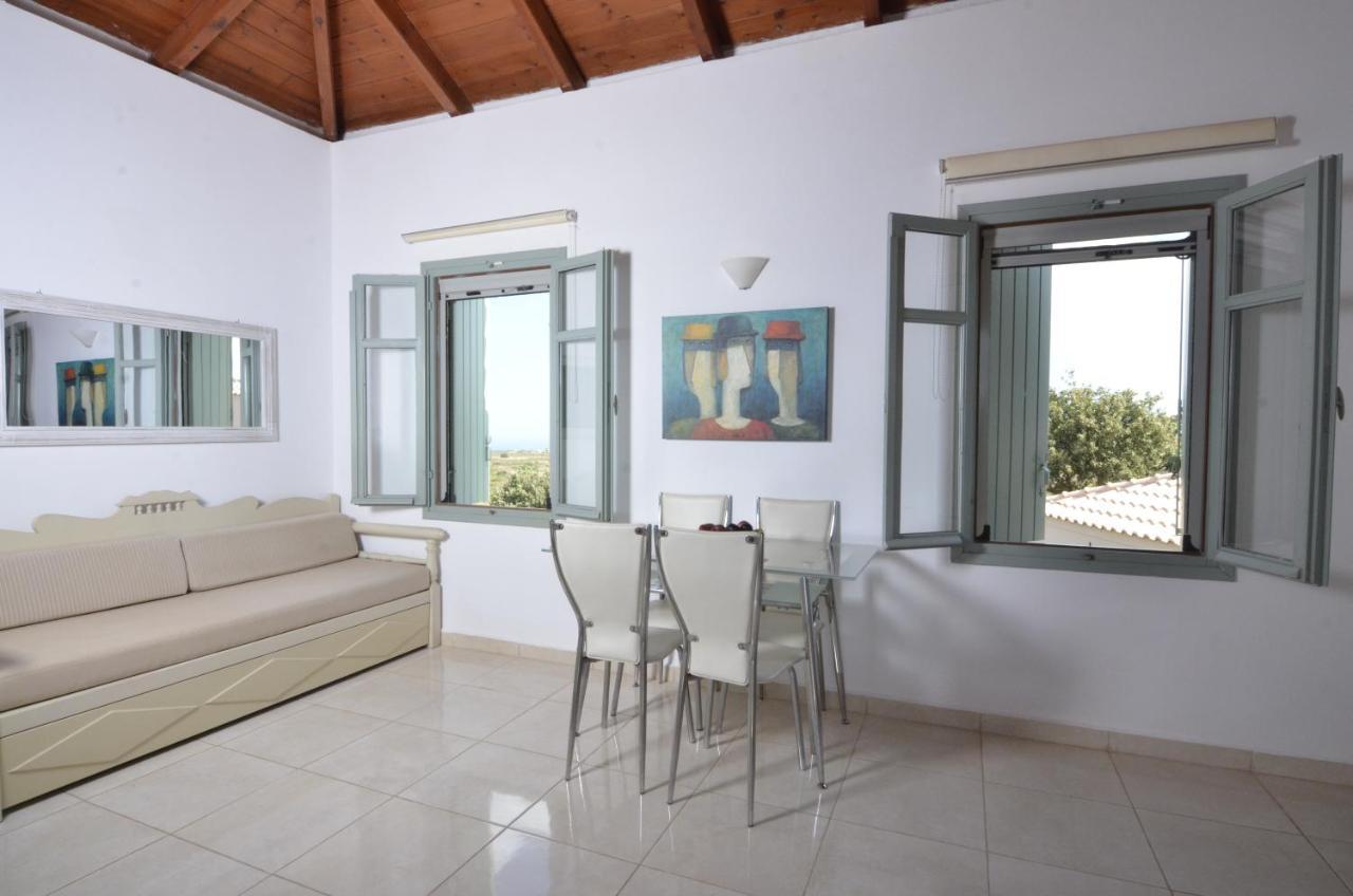 The Windmill Resort Mitata Bagian luar foto
